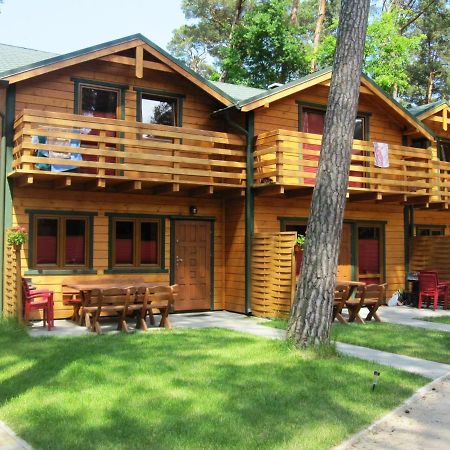 Natura Park Ustronie Morskie - Domki, Apartamenty Kültér fotó