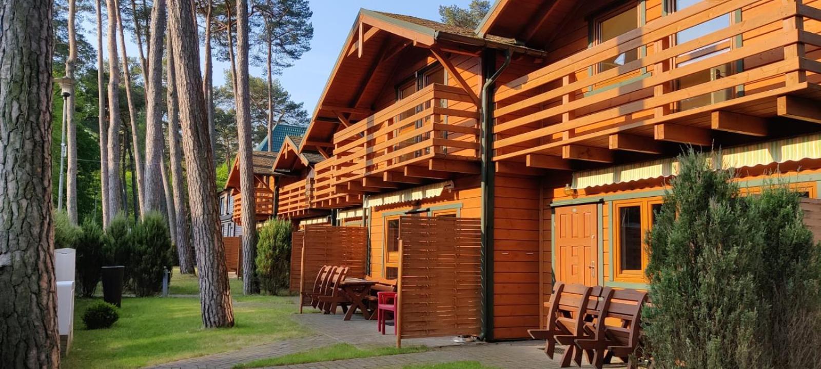 Natura Park Ustronie Morskie - Domki, Apartamenty Kültér fotó